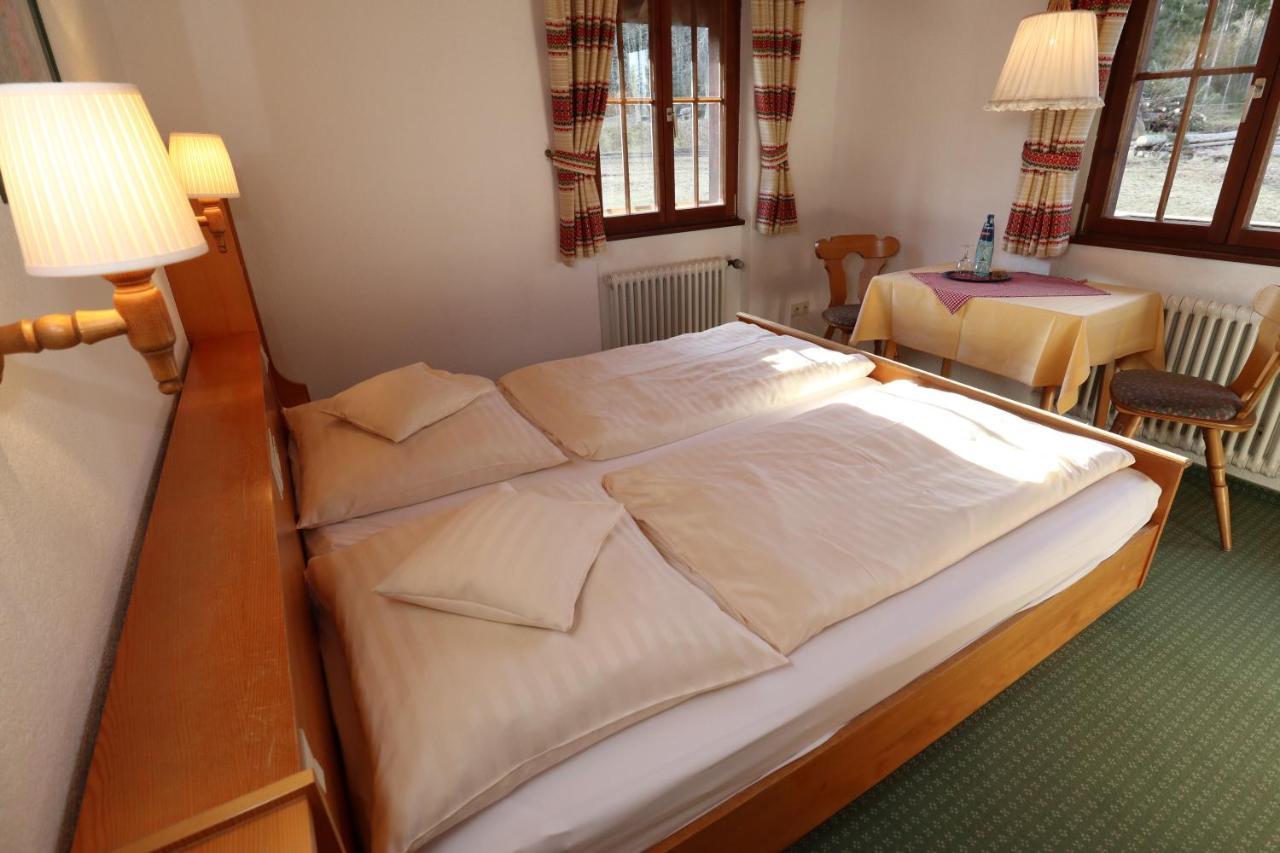 Hoehenpension Glashuette Bed&Breakfast Fruehstueckspension Hotel Garni 본도르프임슈바르츠발트 외부 사진